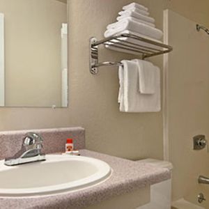 King Room Mobility accessible
